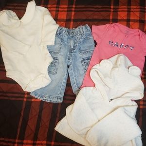 Baby Girl 4 piece Clothes lot size 6-12 mos